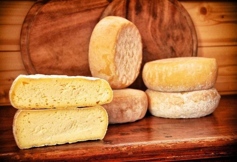 田舎風ホテル Agriturismo Del Cimone