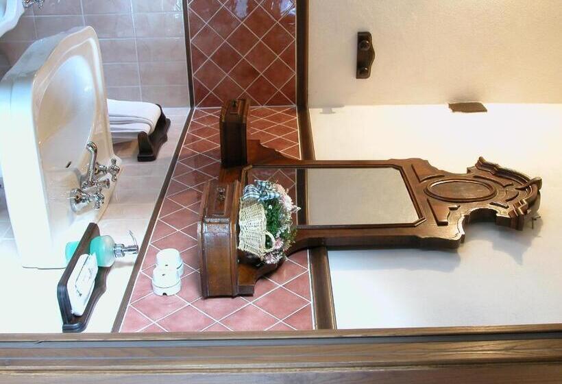 田舎風ホテル Agriturismo Del Cimone