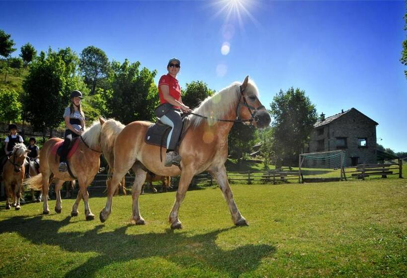 田舎風ホテル Agriturismo Del Cimone