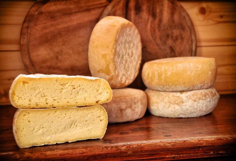 田舎風ホテル Agriturismo Del Cimone