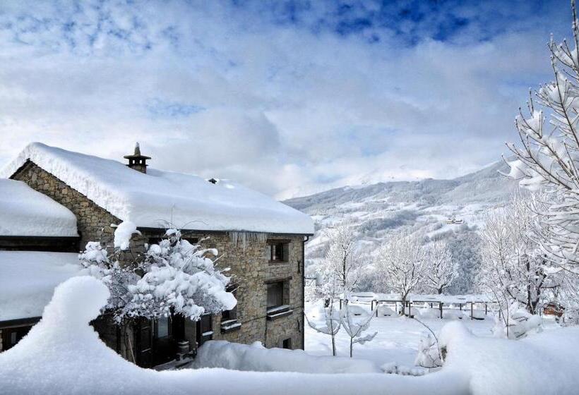 田舎風ホテル Agriturismo Del Cimone