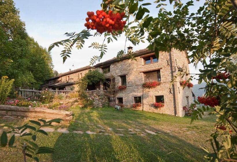 田舎風ホテル Agriturismo Del Cimone