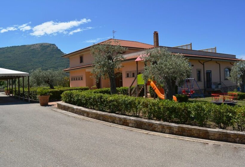 田舎風ホテル Agriturismo Fabrizio Maria