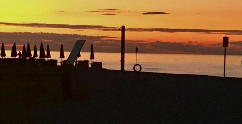 پانسیون Mansarda Seaview