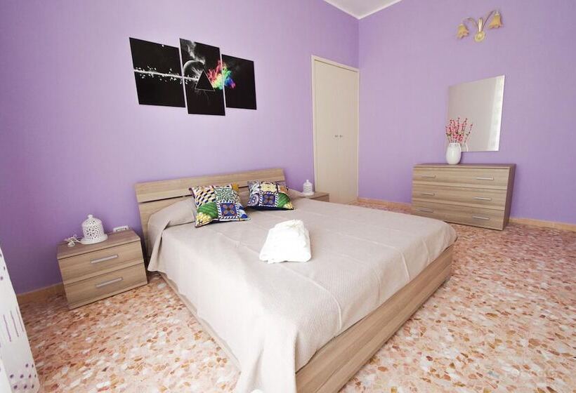 بنسيون La Fenice Salentina