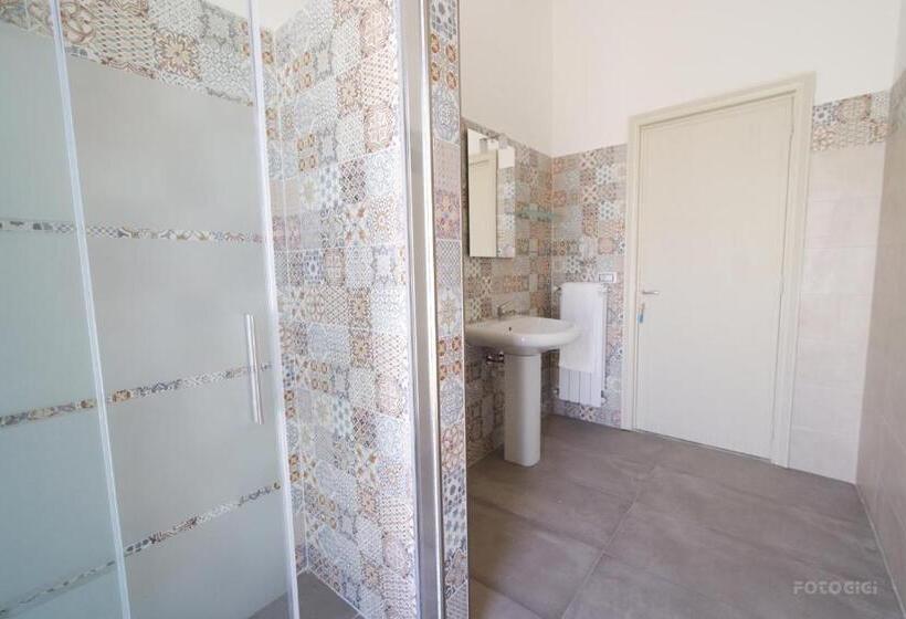 بنسيون La Fenice Salentina