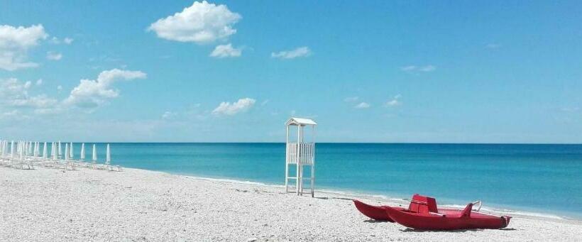 پانسیون Mansarda Seaview