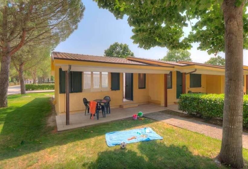 Курорт Centro Vacanze Verde Azzurro