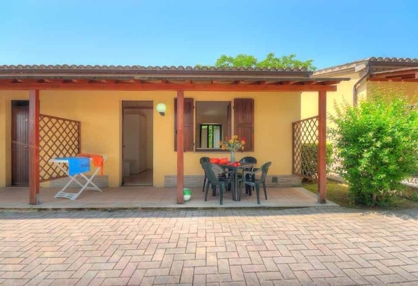 Курорт Centro Vacanze Verde Azzurro