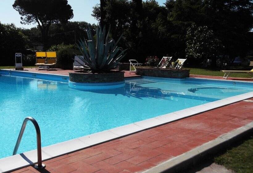 تختخواب و صبحانه Ortali Country House