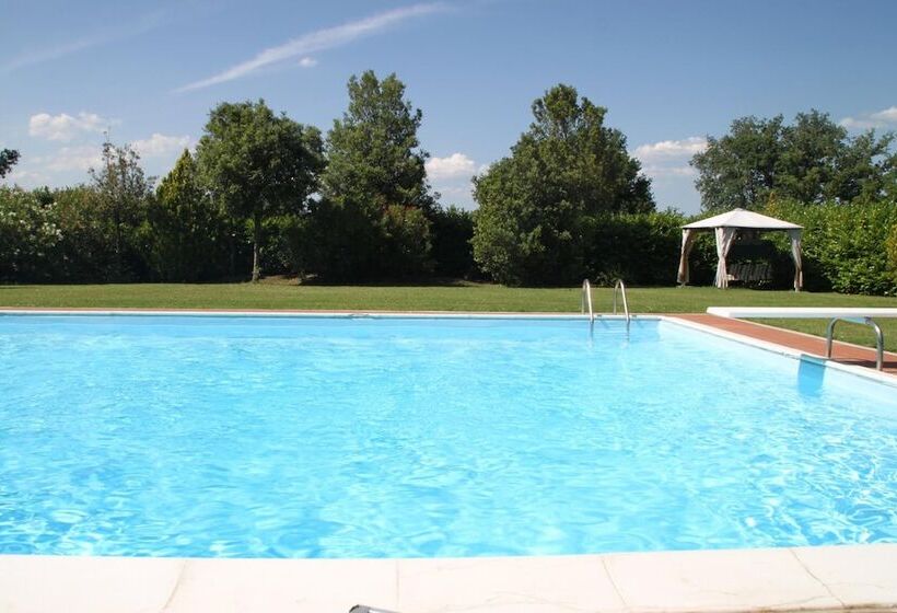 تختخواب و صبحانه Ortali Country House