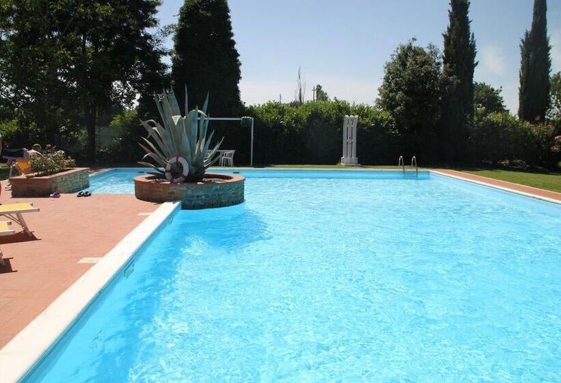 تختخواب و صبحانه Ortali Country House