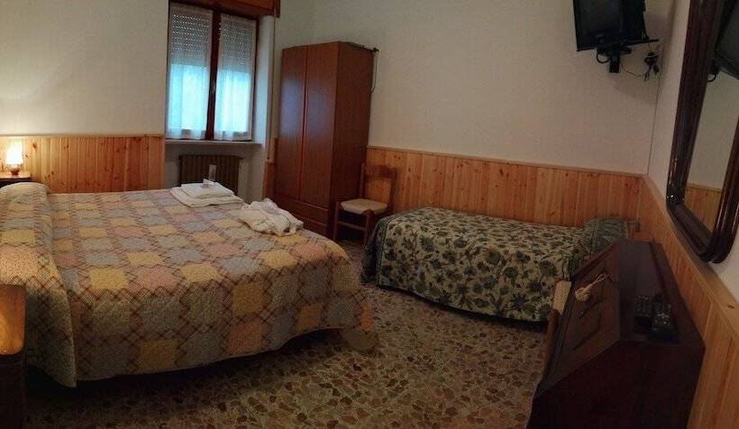 민박 Conte Antonio Da Montecopiolo