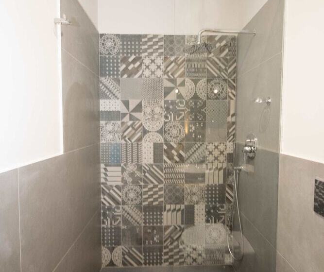 تختخواب و صبحانه Il Muro Vecchio Studios