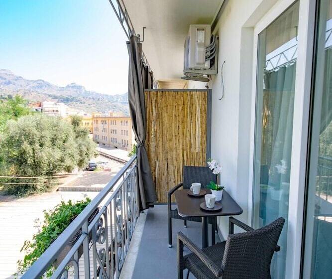 تختخواب و صبحانه Il Muro Vecchio Studios