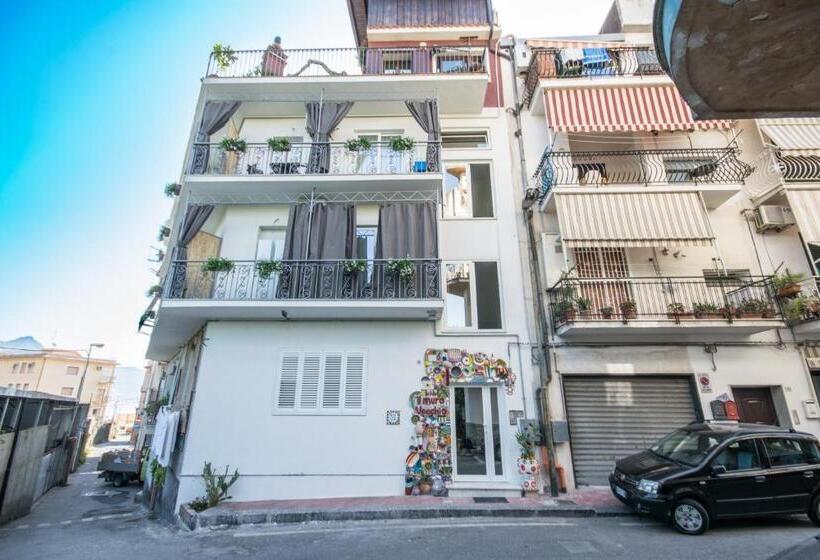 ベッドアンドブレックファースト Il Muro Vecchio Studios