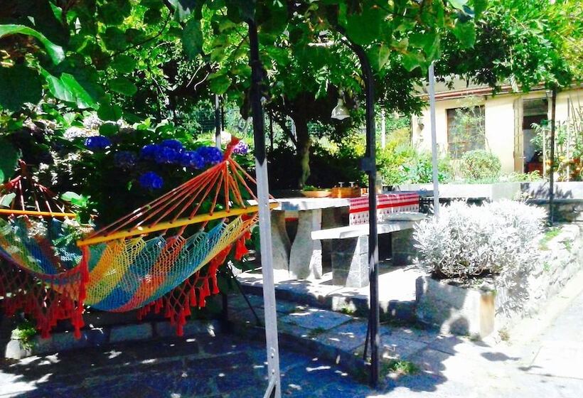 צימר Swanlake Rooms