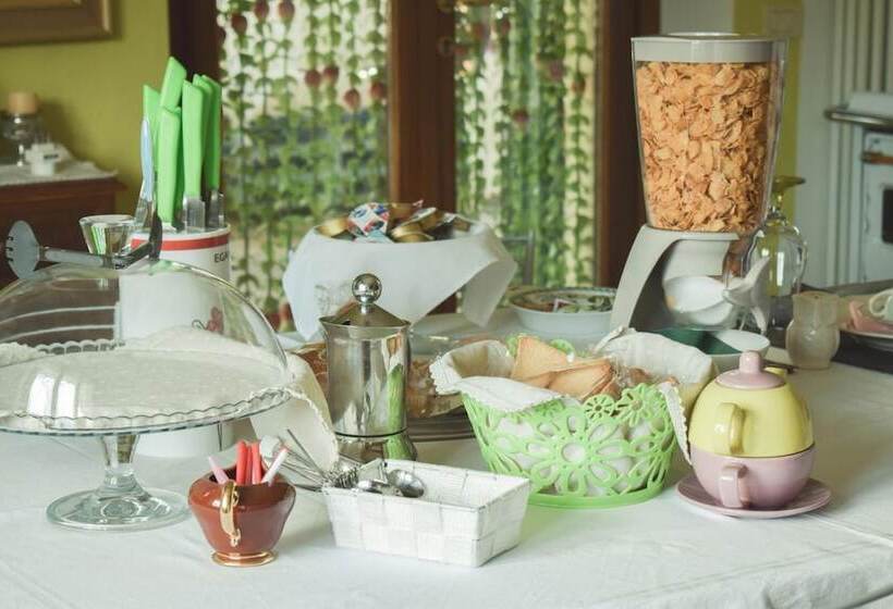 צימר Tre Civette Sul Comò