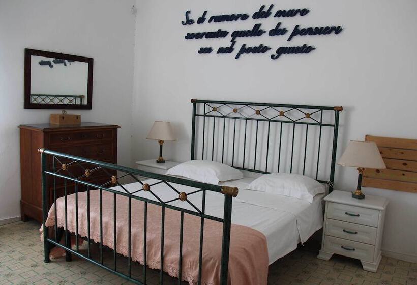 تختخواب و صبحانه Villa Dei Pini