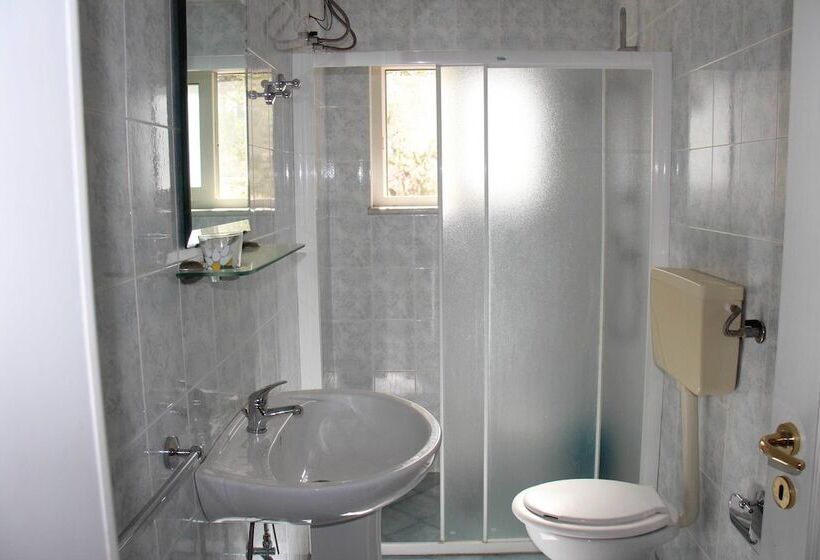 민박 Villa Dei Pini