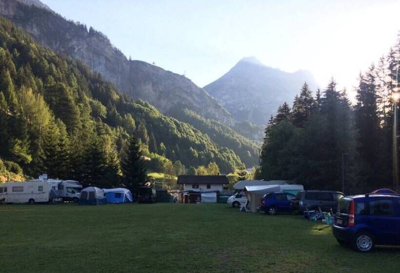 Camping Hotel La Pineta