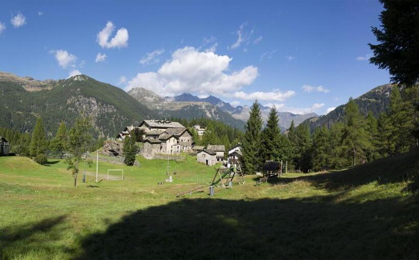 簡易ホテル Casa Alpina San Luigi