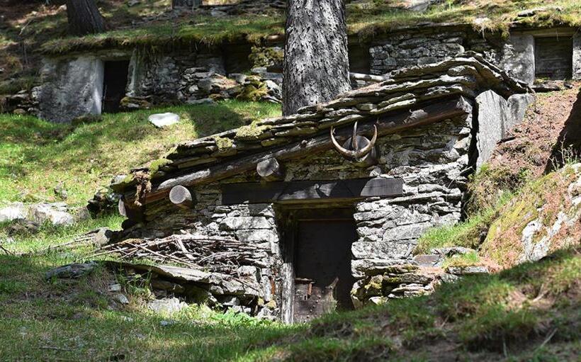 簡易ホテル Casa Alpina San Luigi