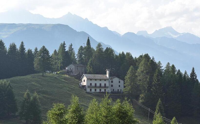 簡易ホテル Casa Alpina San Luigi