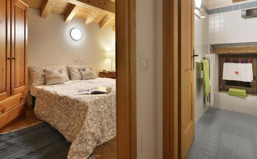 簡易ホテル Casa Alpina San Luigi