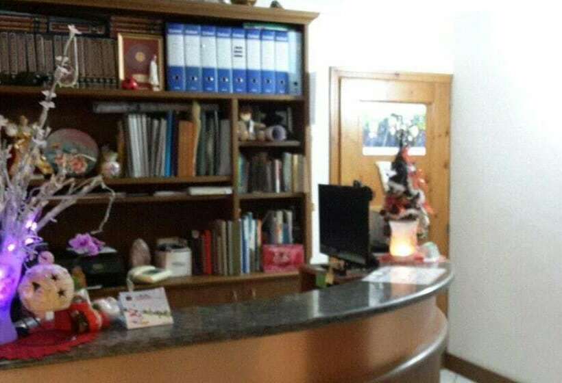 Camping Hotel La Pineta