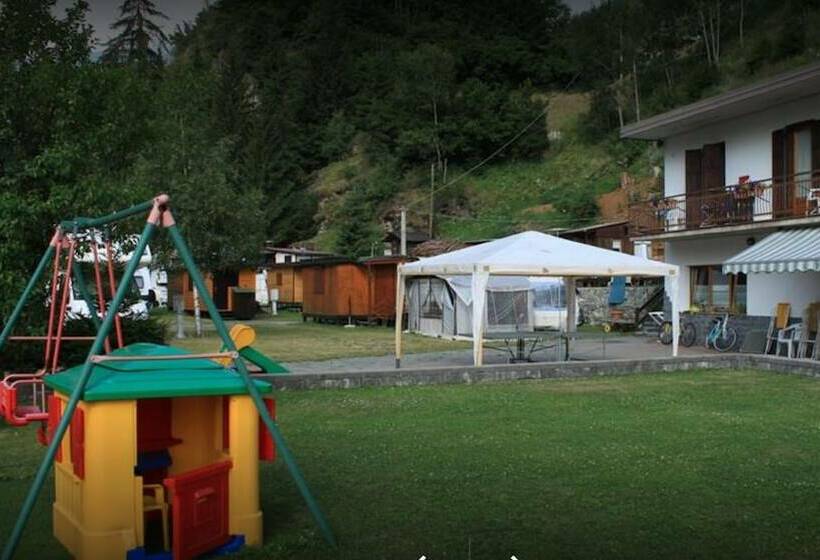 Camping Hotel La Pineta