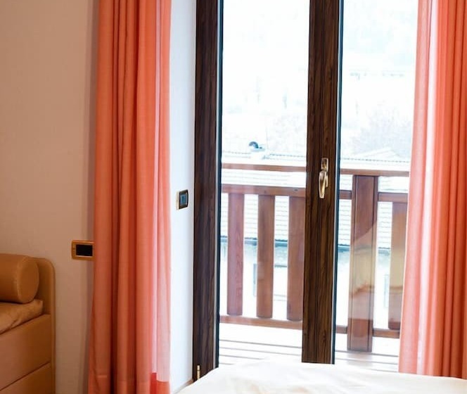 בית מלון כפרי Cima D Asta