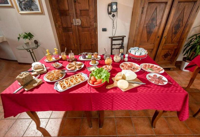 فندق ريفى Agriturismo Cascina Monchiero