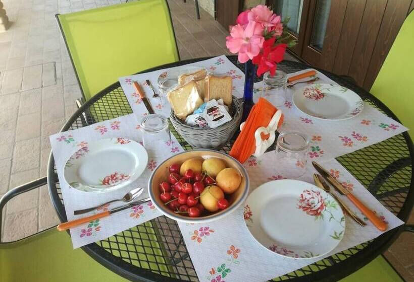 בית מלון כפרי Agriturismo La Vecchia Fonte