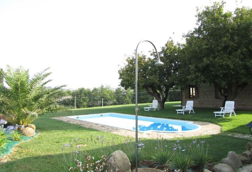 Сельский отель Agriturismo La Vecchia Fonte