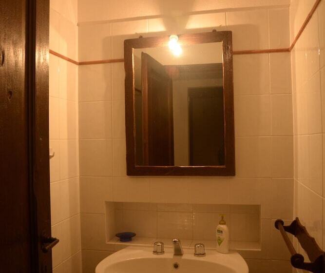 فندق ريفى Agriturismo Poggio Macinaio