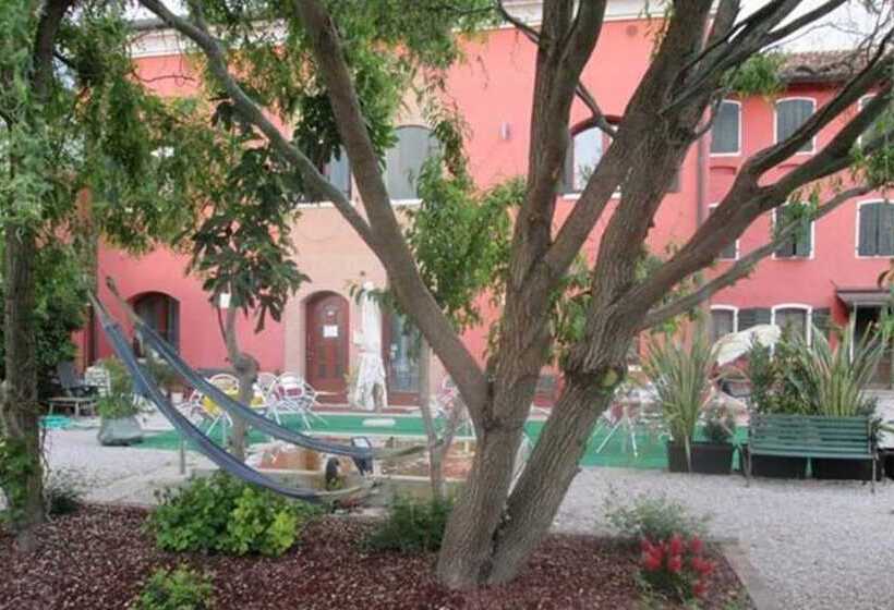 בית מלון כפרי Agriturismo Quadrifoglio Relax