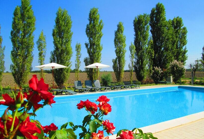 교외 호텔 La Migliara