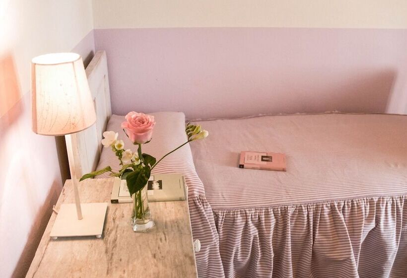 هتل روستایی Tenuta Di Poggio Cavallo