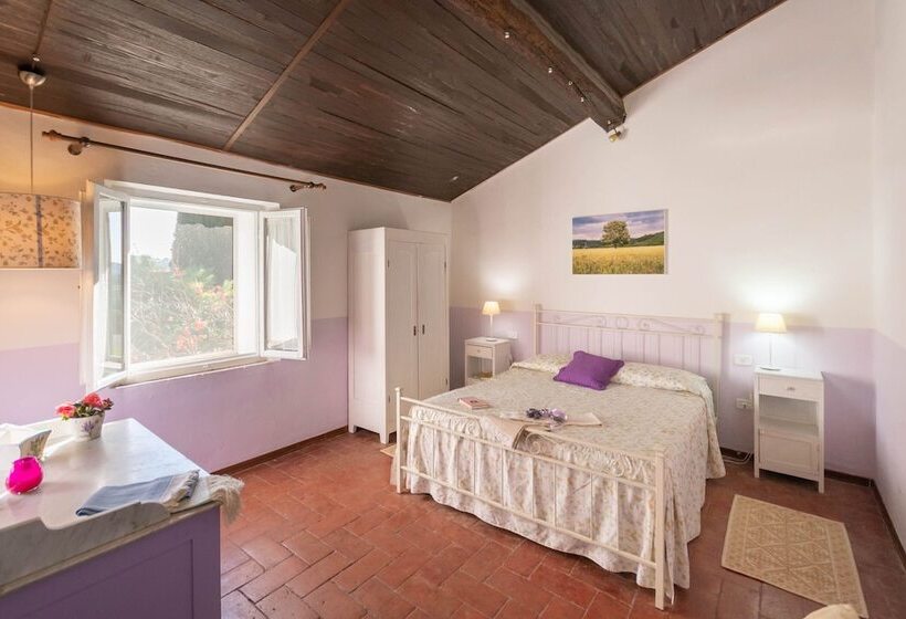 هتل روستایی Tenuta Di Poggio Cavallo