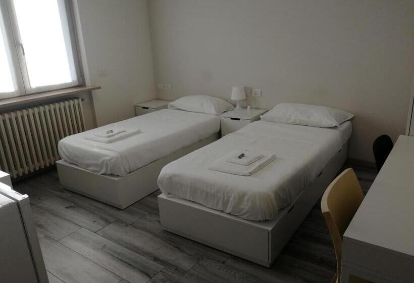 פנסיון Bgy Airport House Grassobbio