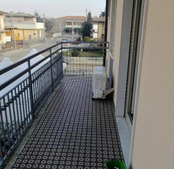 פנסיון Bgy Airport House Grassobbio