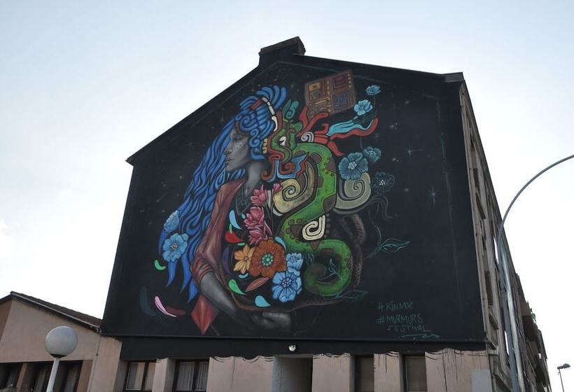 膳宿费 Le Curieux