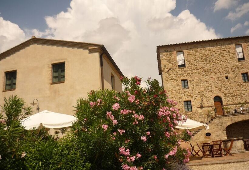 Residence Castello Di Orgiale