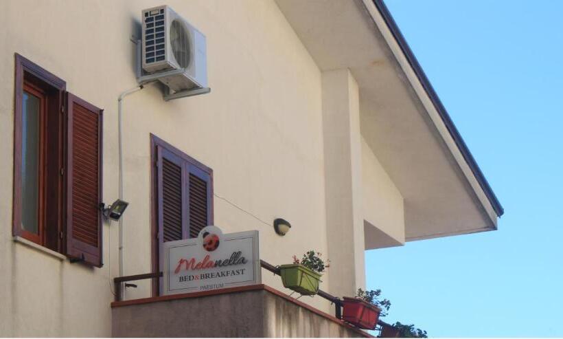 B&b Melanella