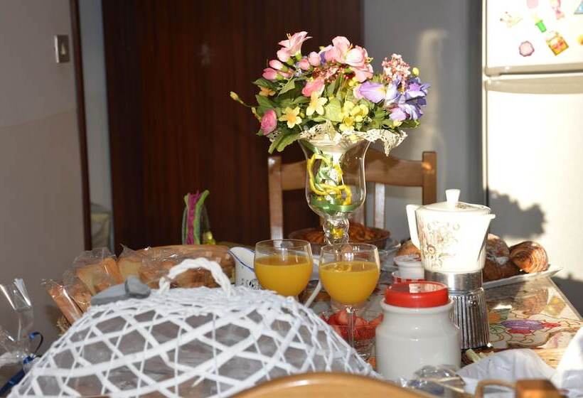 B&b Vicolo Del Chiostro