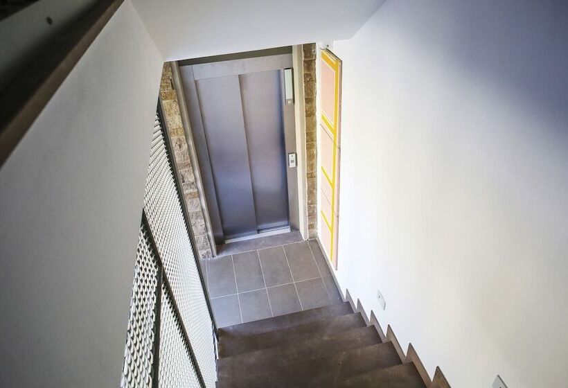 B&b Warmup Grosseto   Parcheggio Incluso Nella Corte Interna