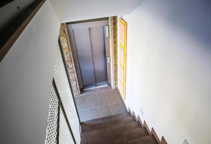 B&b Warmup Grosseto   Parcheggio Incluso Nella Corte Interna