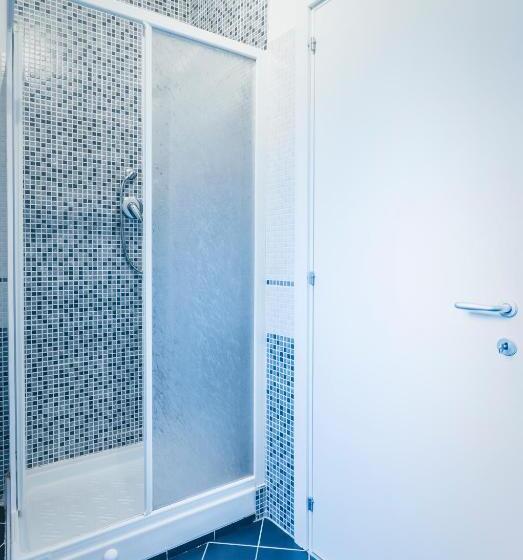 مبيت وإفطار La Postale