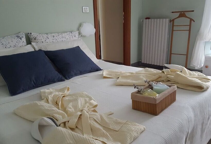 צימר Palazzo Colombino Suite&residence